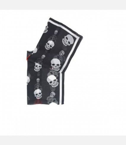 Skull and Heart Scarf